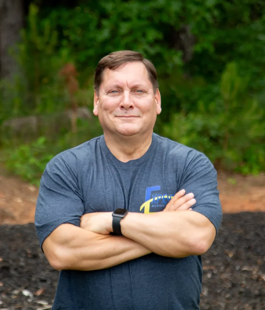 Friendly moving professional Larry